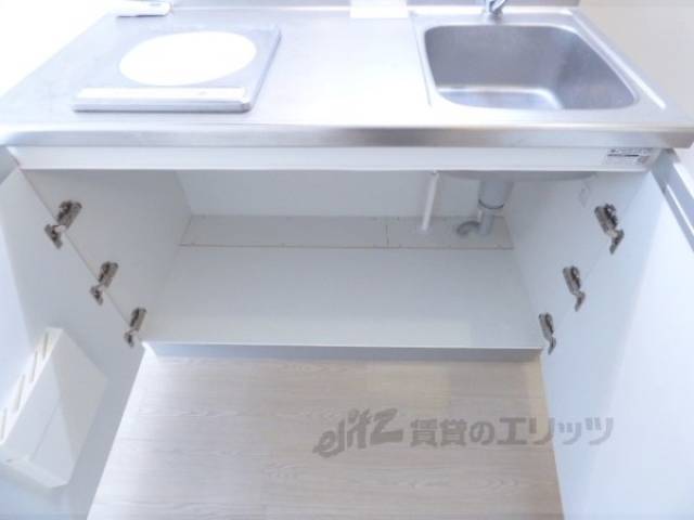 キッチン　下収納