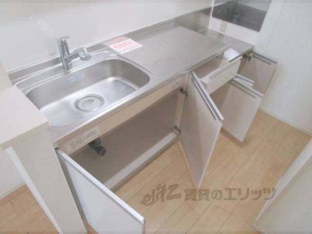 キッチン　収納