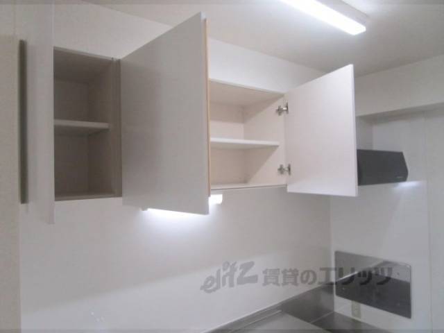 キッチン　収納