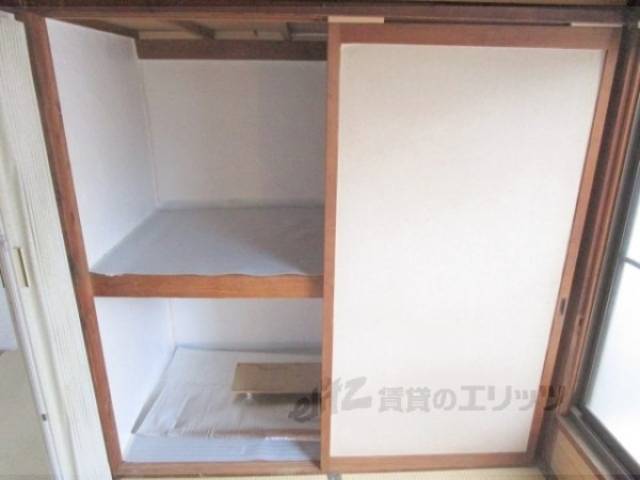収納　奥行きのある収納です