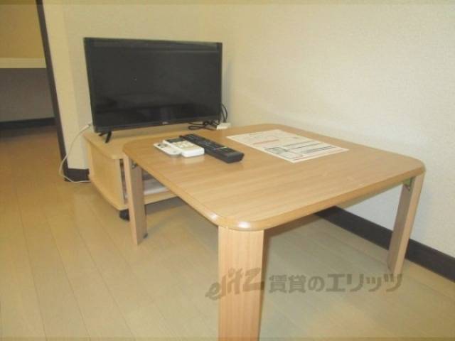 テレビ　テーブル