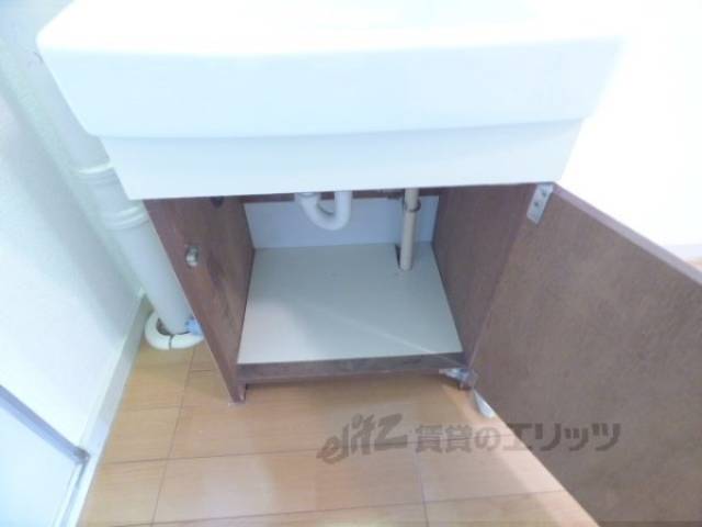 洗面所　収納