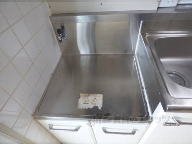 キッチン　コンロ置き場