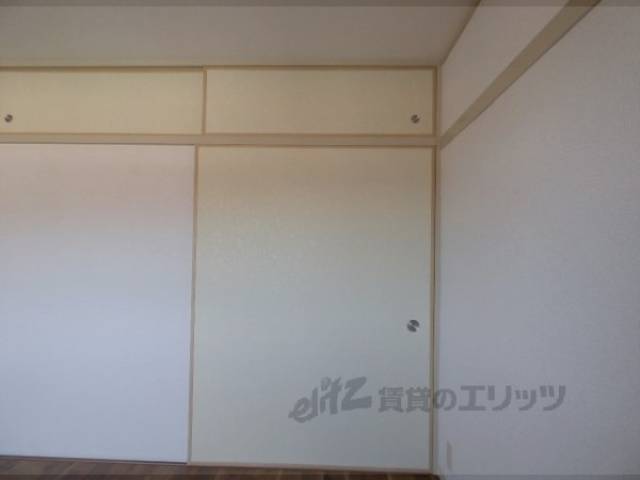 収納　リビング