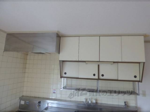 キッチン　収納