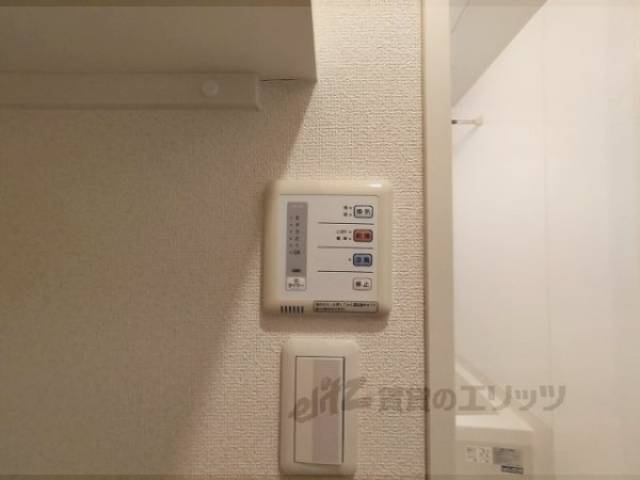 浴室乾燥機　リモコン