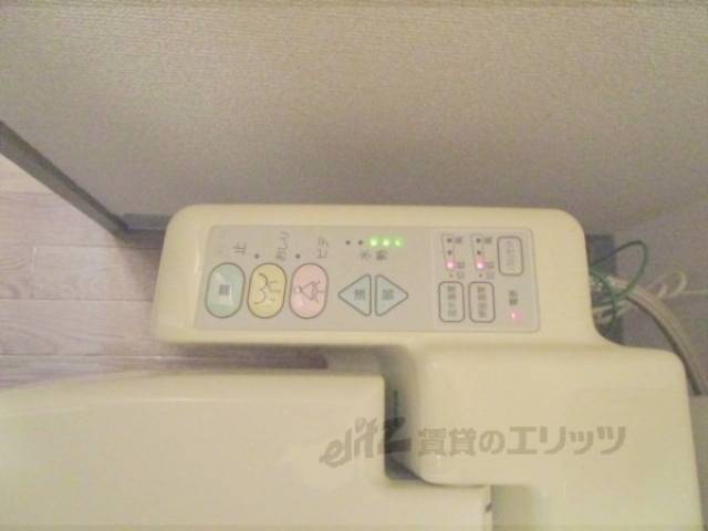 トイレ　洗浄機能付き