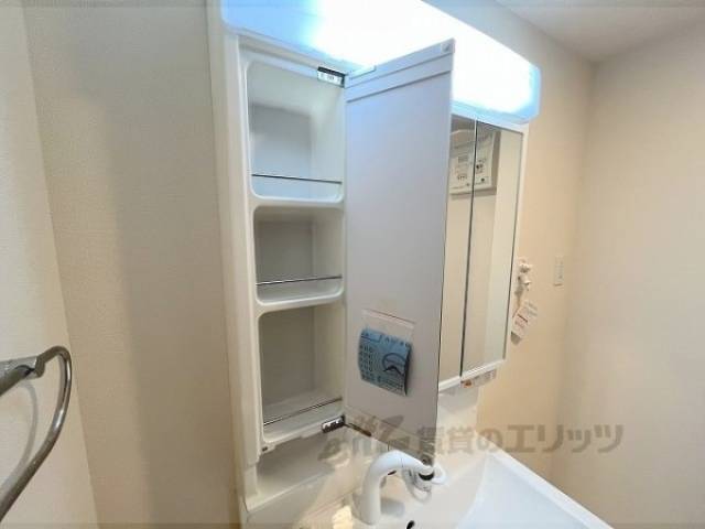 洗面所　収納