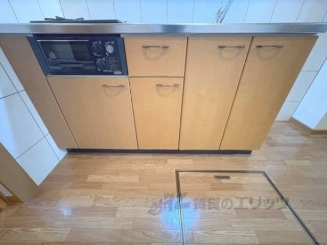 キッチン　収納