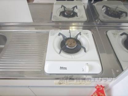 キッチン　コンロ