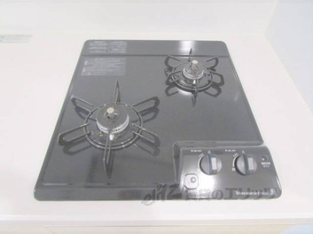 キッチン　ガス２口コンロ