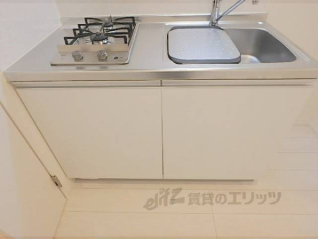 キッチン　キッチン下収納