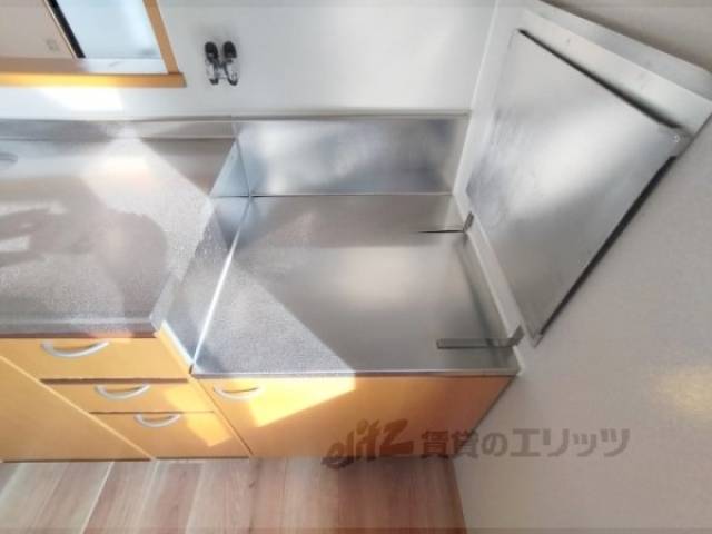 キッチン　コンロ置場