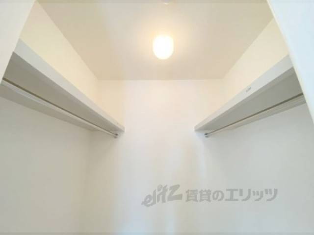 収納　ウォークイン