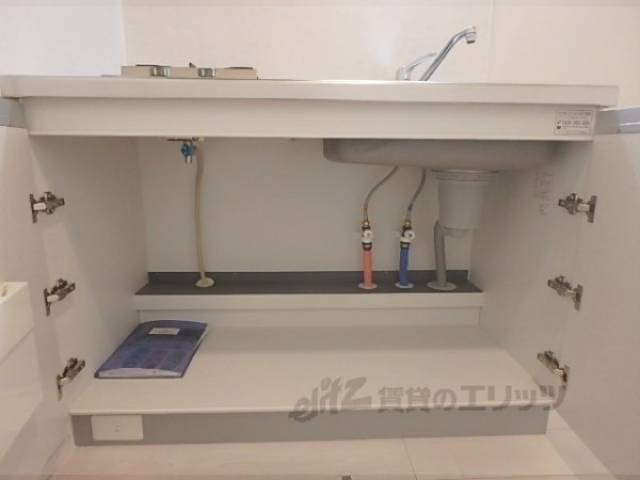 キッチン　キッチン下収納