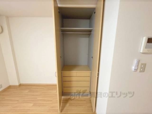 リビング　収納