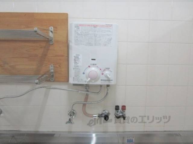 瞬間湯沸し器
