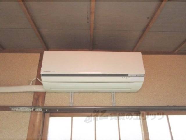 和室　エアコン
