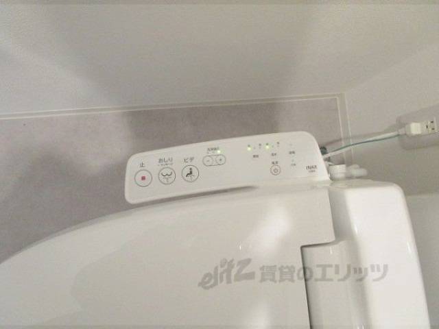 トイレ　ウォシュレット