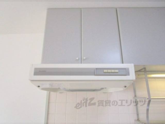 キッチン　換気扇