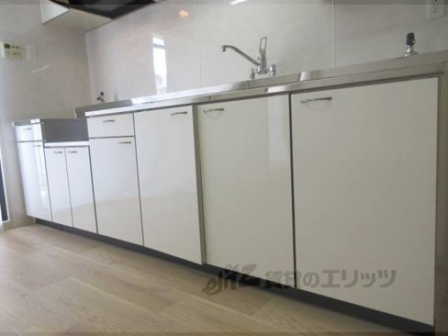 キッチン　収納