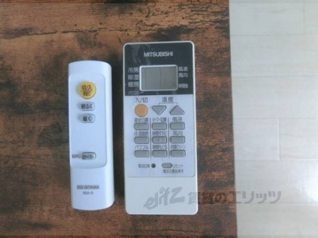 エアコンリモコン
