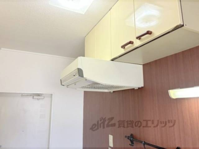 キッチン　換気扇