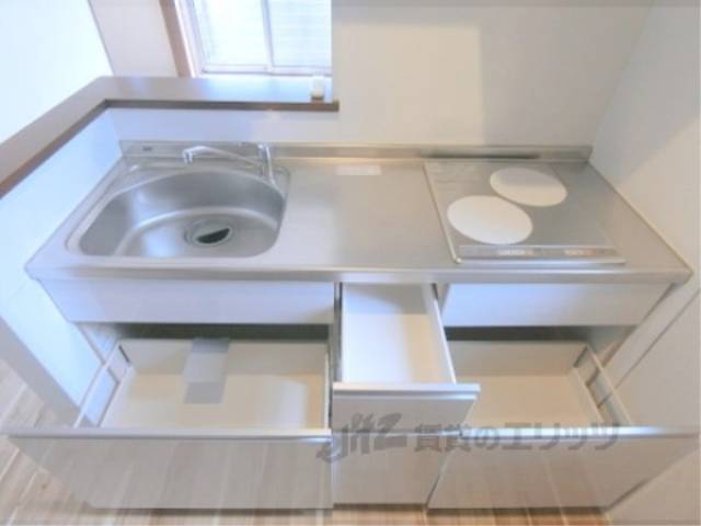 キッチン　下部収納