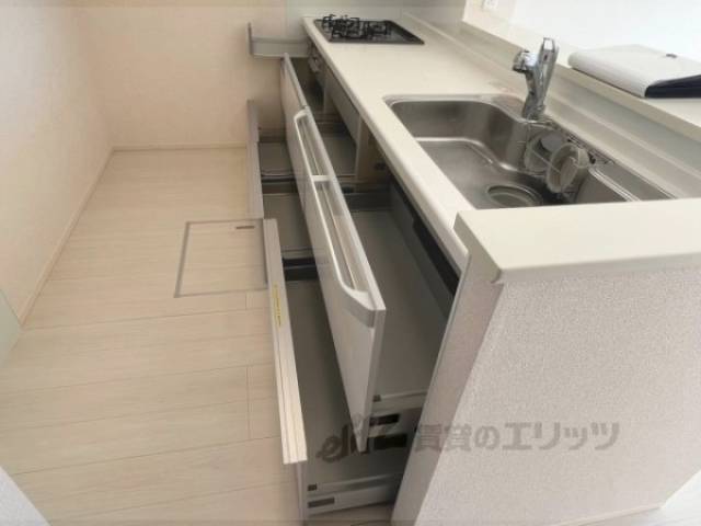 キッチン　下部収納