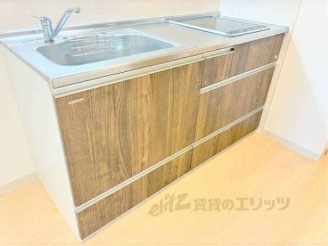 キッチン　下部収納