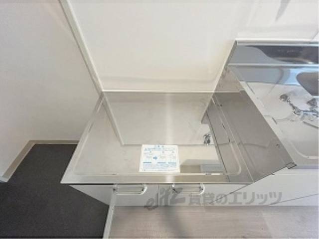 キッチン　コンロ置き場