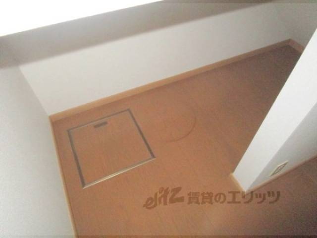 階段下収納