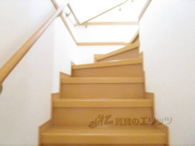 廊下　階段