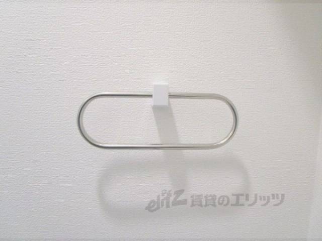 トイレ　タオル掛け