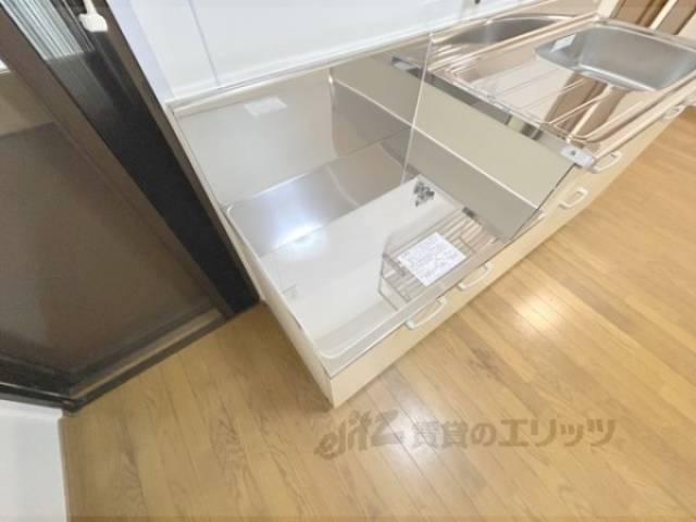 キッチン　コンロ置場