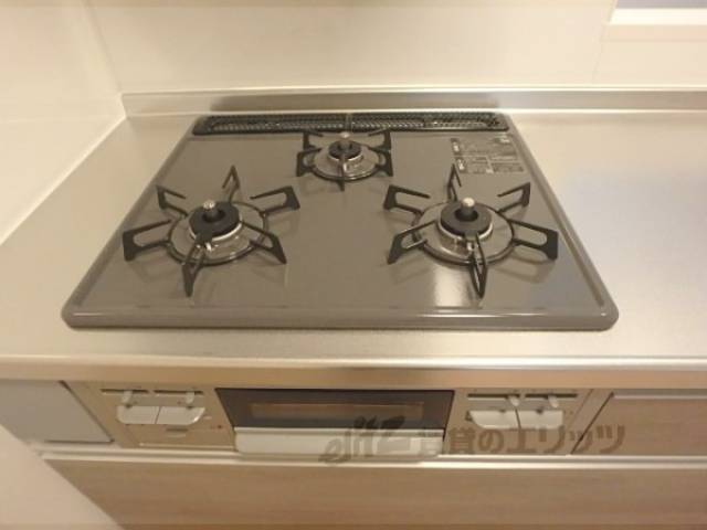 キッチン　コンロ