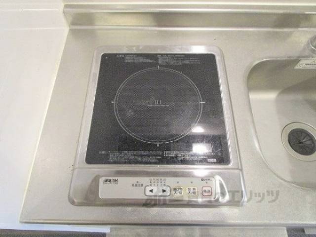 キッチン　コンロ