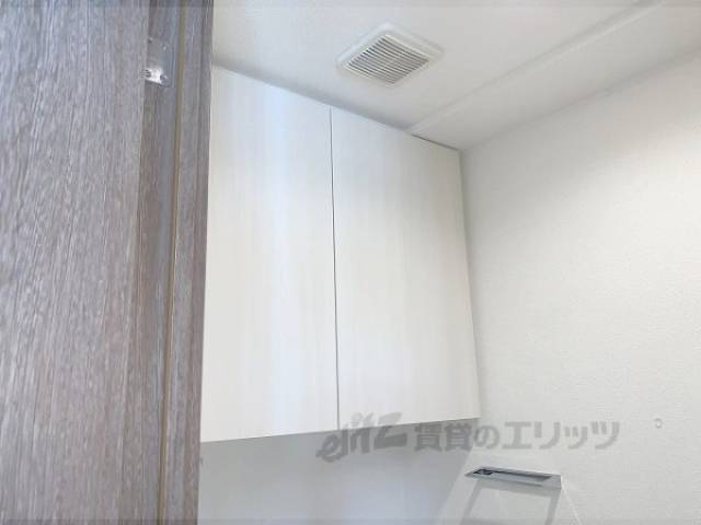 棚　トイレ上部