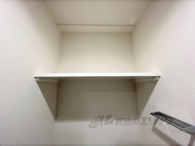 収納　トイレ上