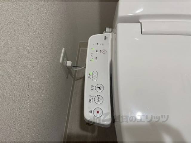 トイレ　ウォシュレット