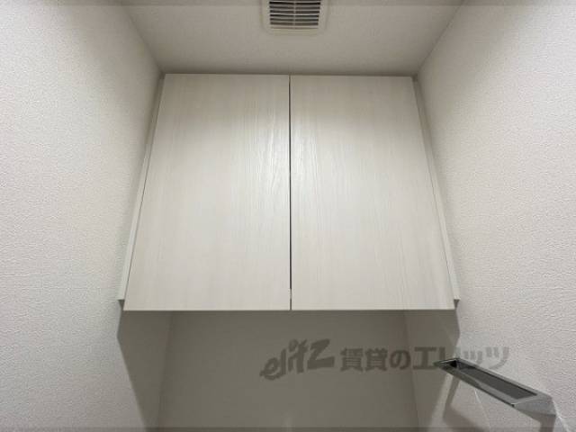 収納　トイレ