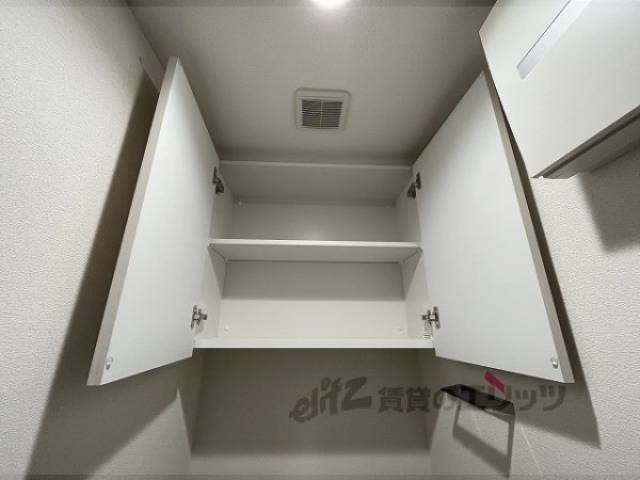 収納　トイレ