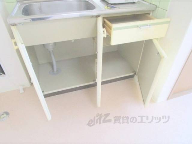 キッチン　収納