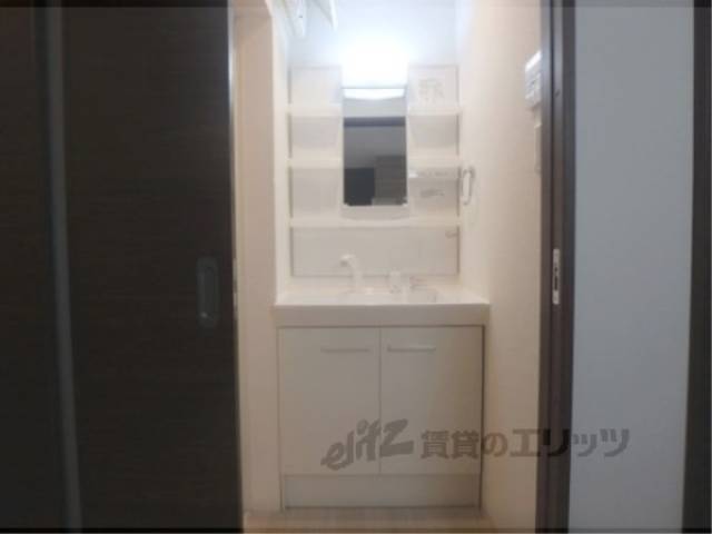 洗面所　独立洗面台