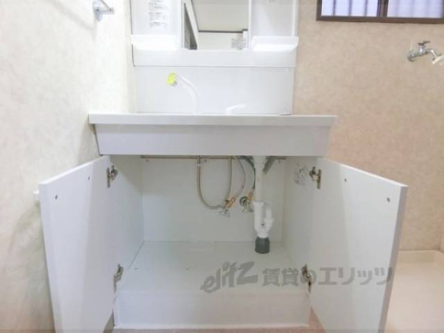 洗面所　独立洗面台