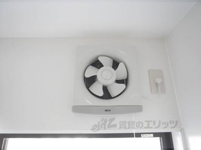 キッチン　換気扇