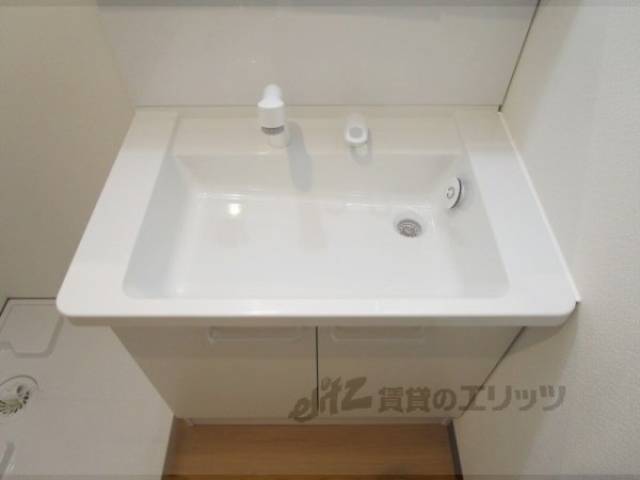 洗面所　独立洗面台