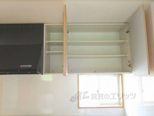 キッチン　収納