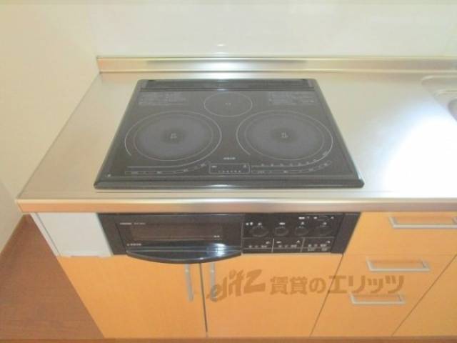 キッチン　コンロ