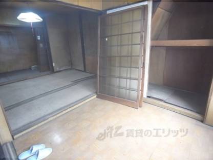 1階